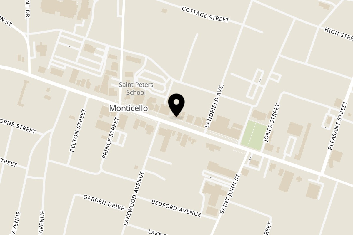 Map showing the location of The Halal Hen on 452 Broadway in Monticello